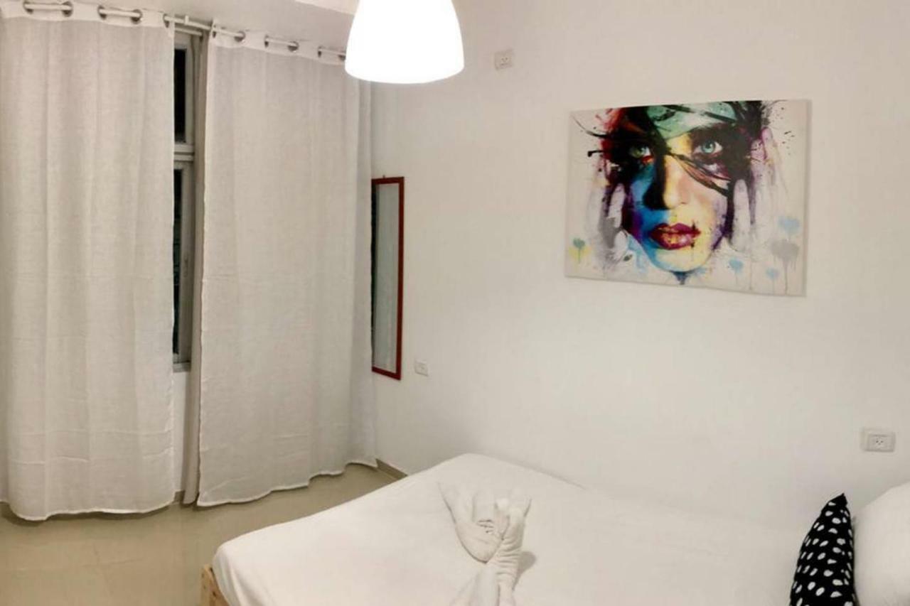 Апартаменты Gorgeous Boutique Apt!! //Prime Market Location!! Иерусалим Экстерьер фото